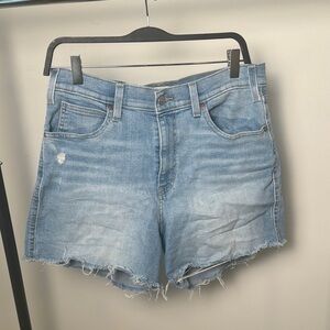 Light Wash Distressed Signature Levi's High Rise Heritage Shorts Size 12